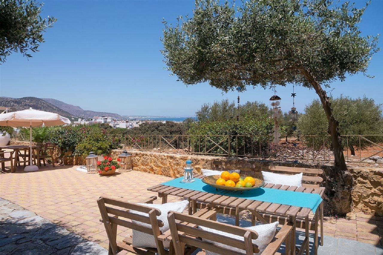 Notos Heights Hotel & Suites Malia  Ngoại thất bức ảnh