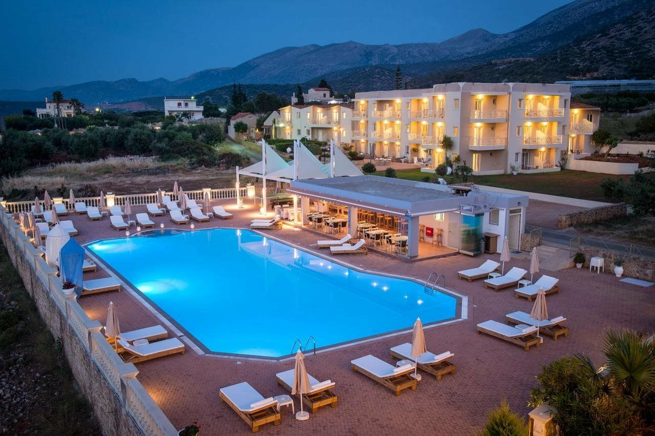Notos Heights Hotel & Suites Malia  Ngoại thất bức ảnh